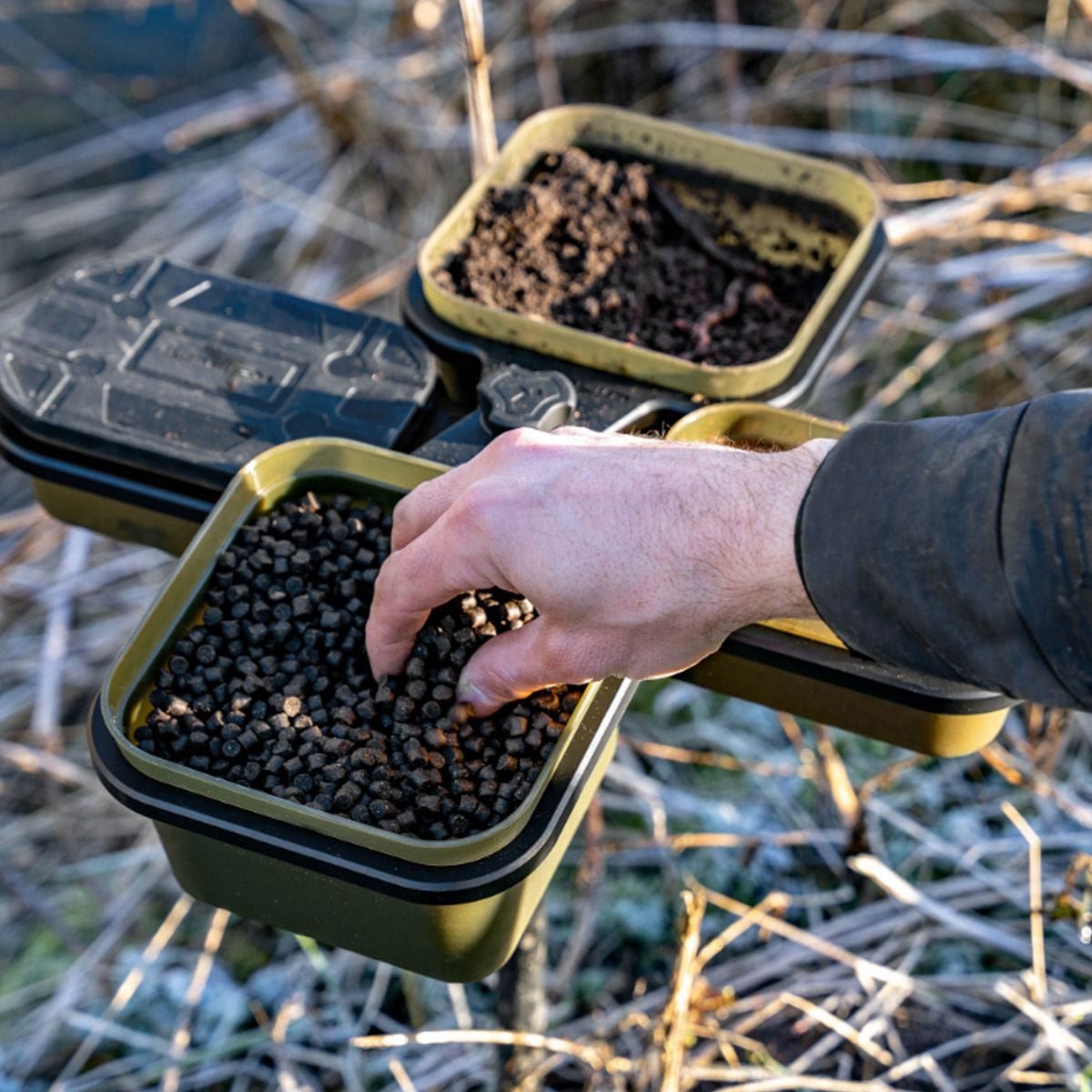 Compact Bait Waiter Set