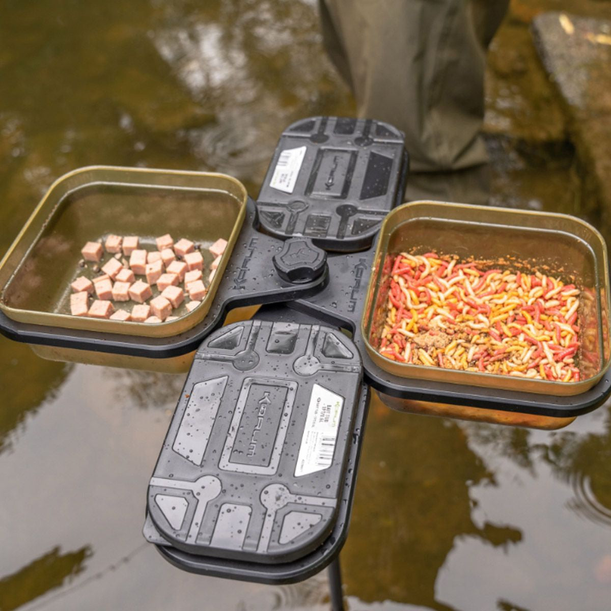 Compact Bait Waiter Set