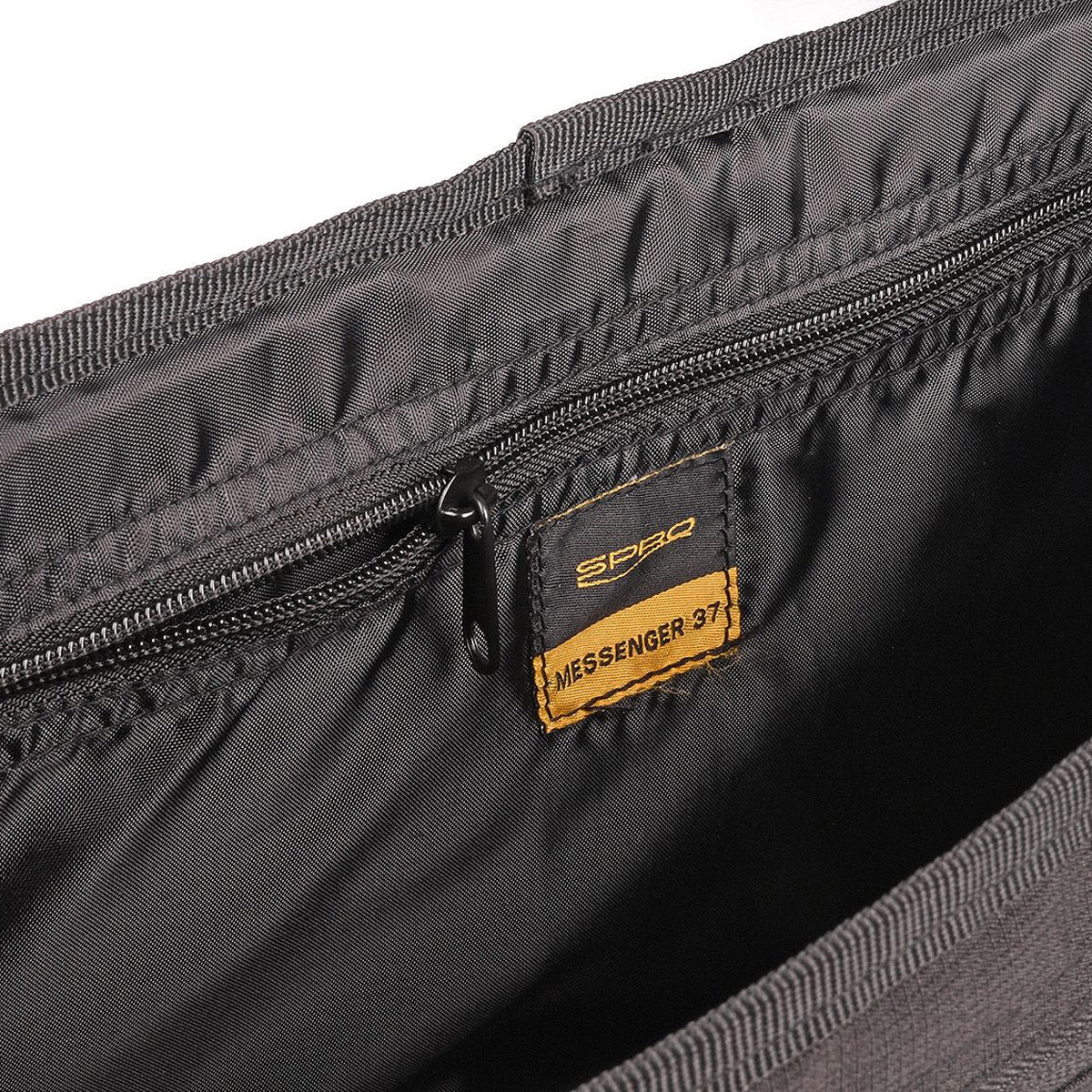 Spro Messenger Bag 37