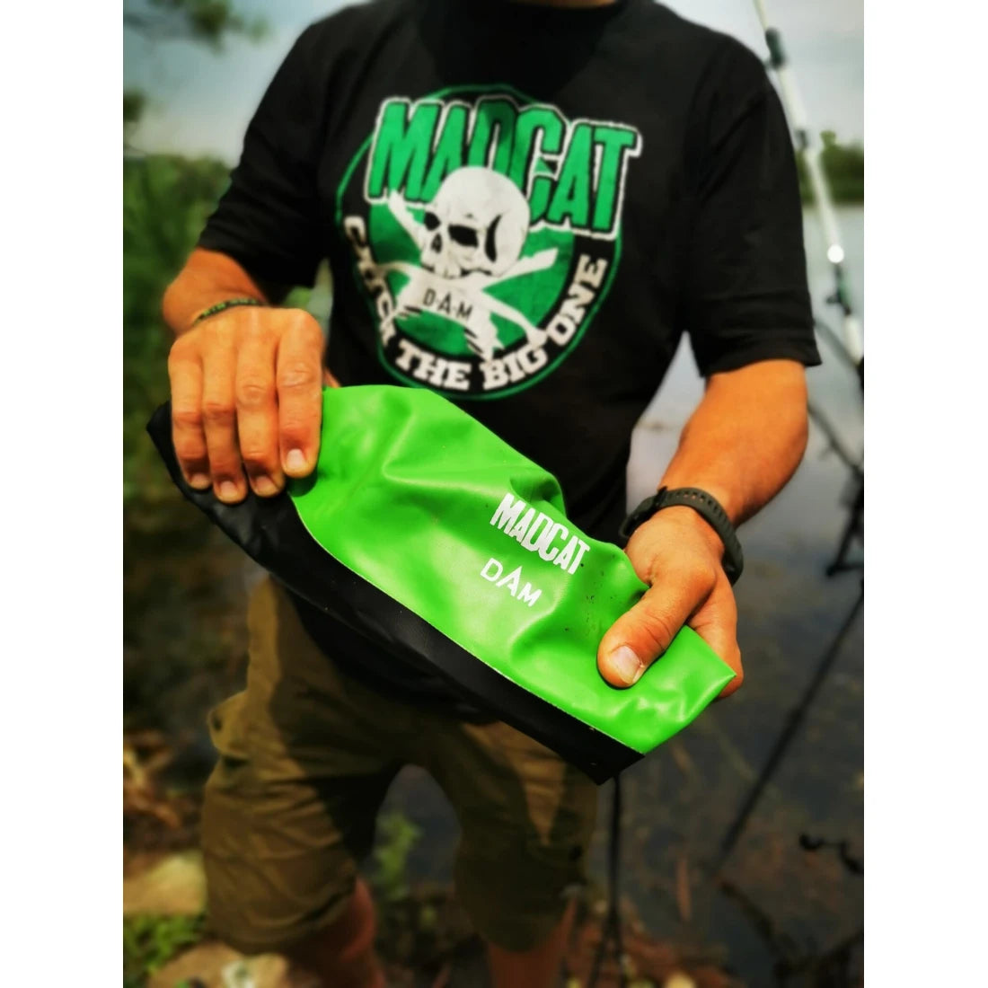 Madcat Inflatable Tubeless Buoy