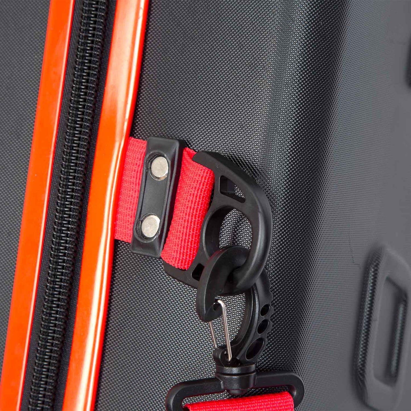 Nytro Sublime Pole & Kit Case