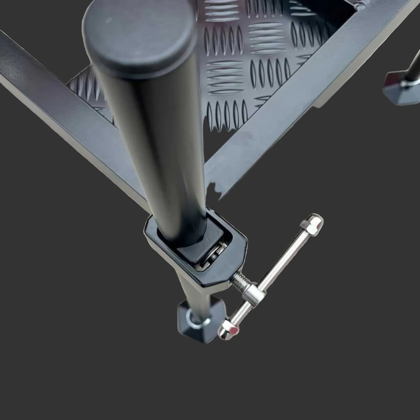 Aluflokk Platform With Foot Fastening Patent