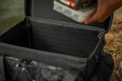 Fox Rage Voyager Camo Welded XL Carryall