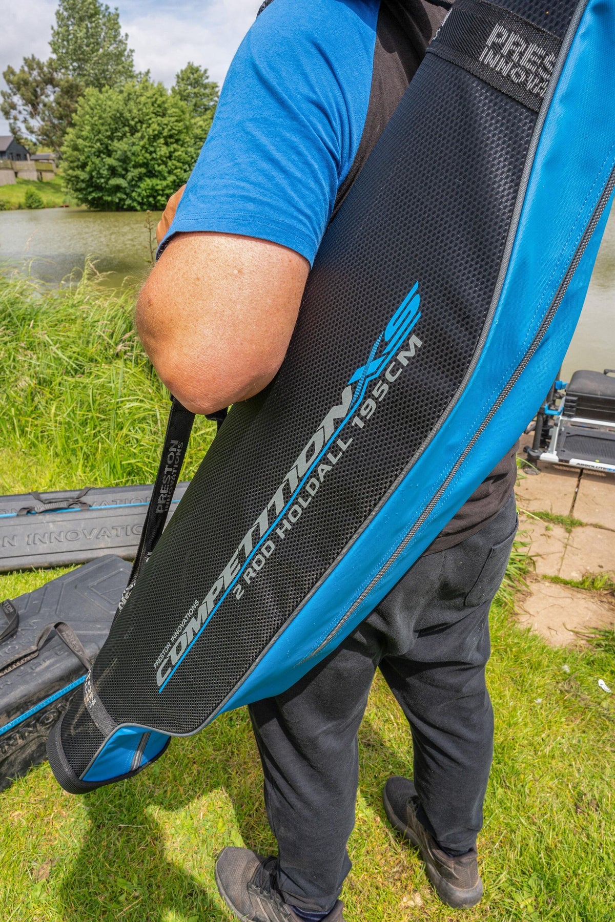Preston XS Competition 2 Rod Holdall 195