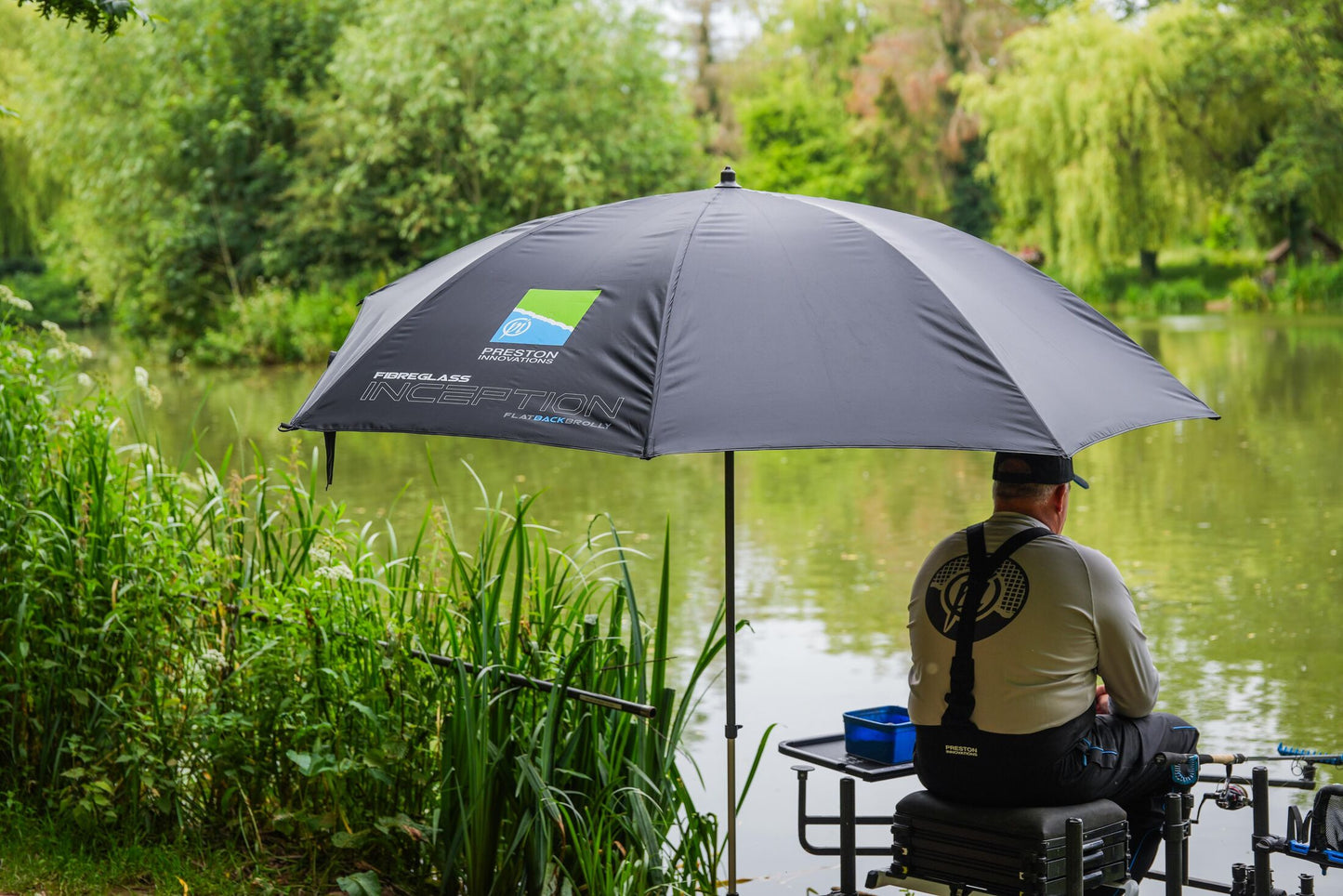 Preston Inception Fibreglass Flatback Brolly 50”