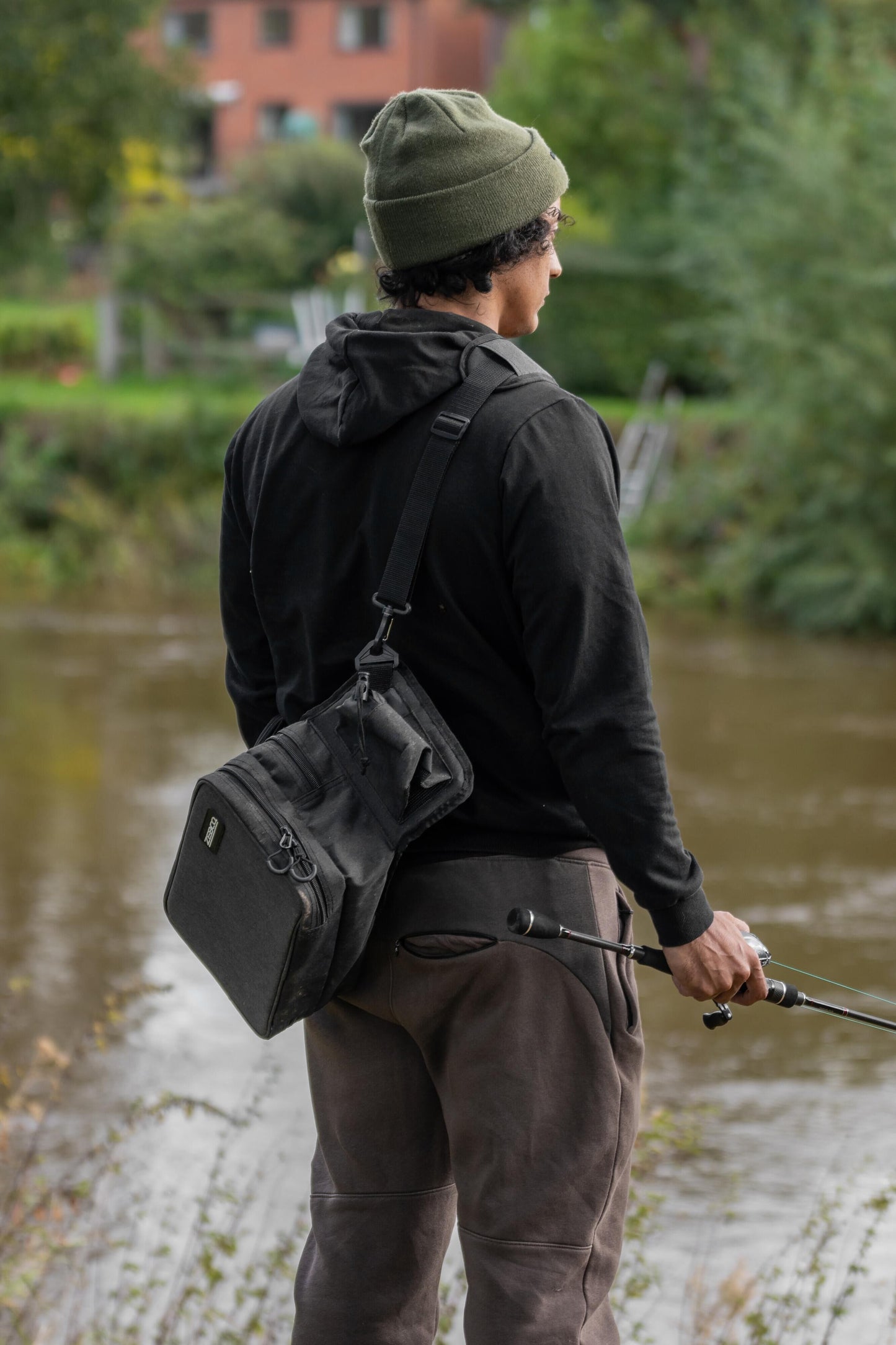 Zebco Trophy Shoulder Sling Two Box