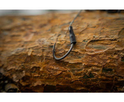 Black Cat Real Worm Teaser Realworm