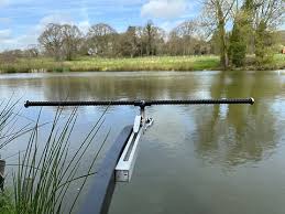 Aluflokk Feedersteun Geribbeld