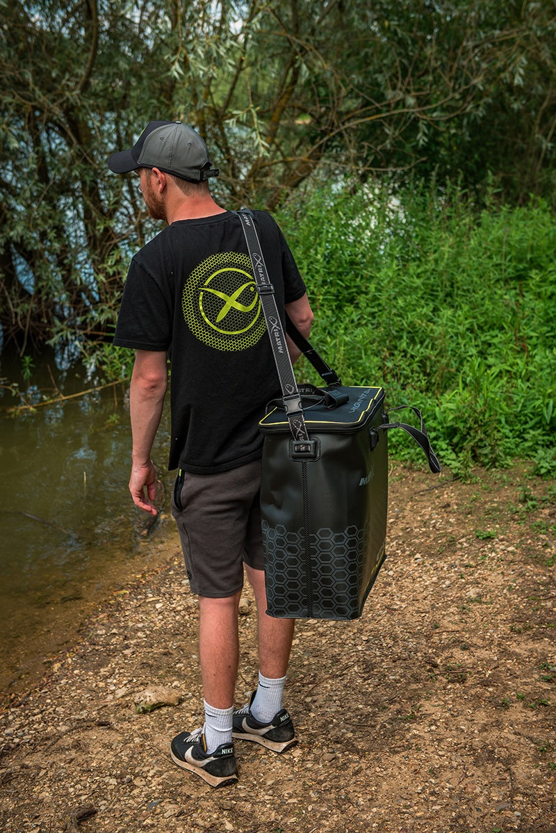 Matrix Ethos Large Eva Net Bag