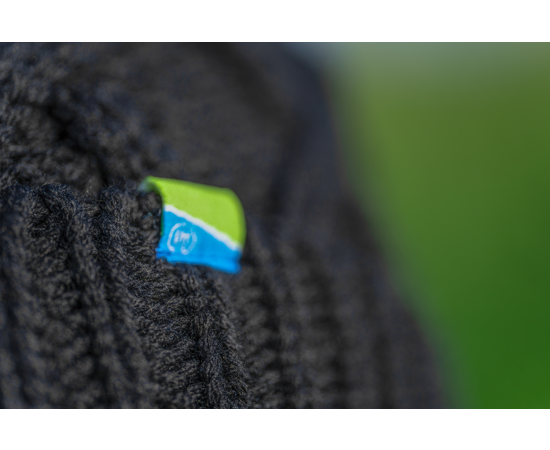 Preston Knitted Bobble